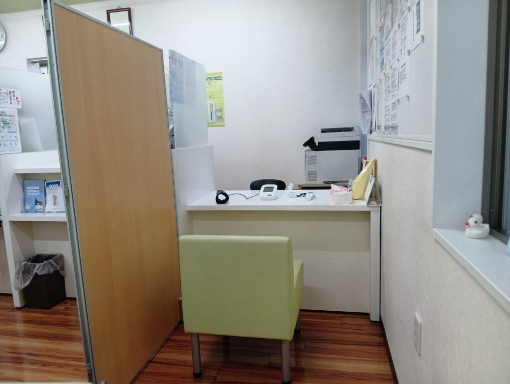 みずき薬局星久喜店の健康相談スペース