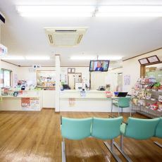 みずき薬局 成田店 店内