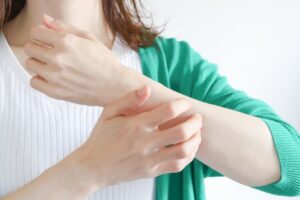 千葉県野田市・野田市駅の調剤薬局がお答え！冬の乾燥肌対策のQA