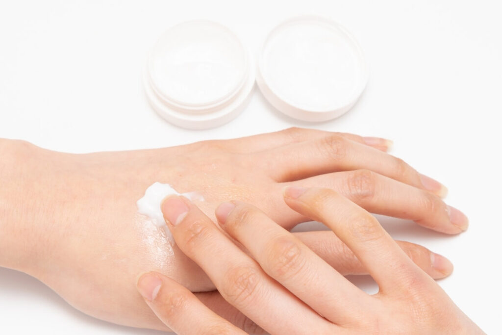 あかぎれ・ひび割れのケアアイテム1：ワセリン