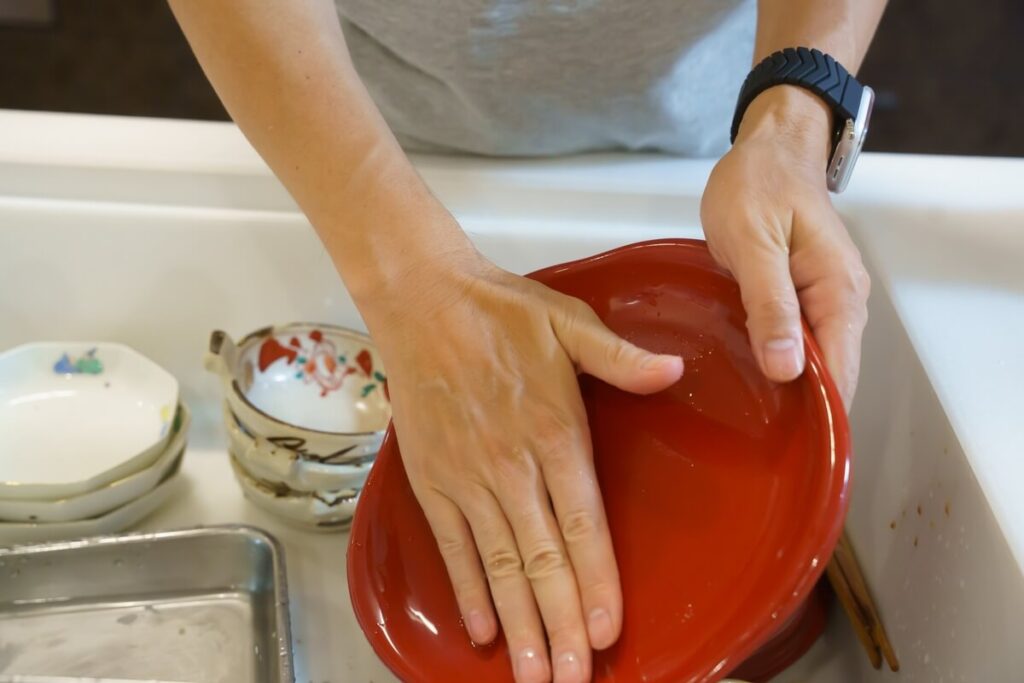 あかぎれ・ひび割れのケアアイテム2：液体絆創膏