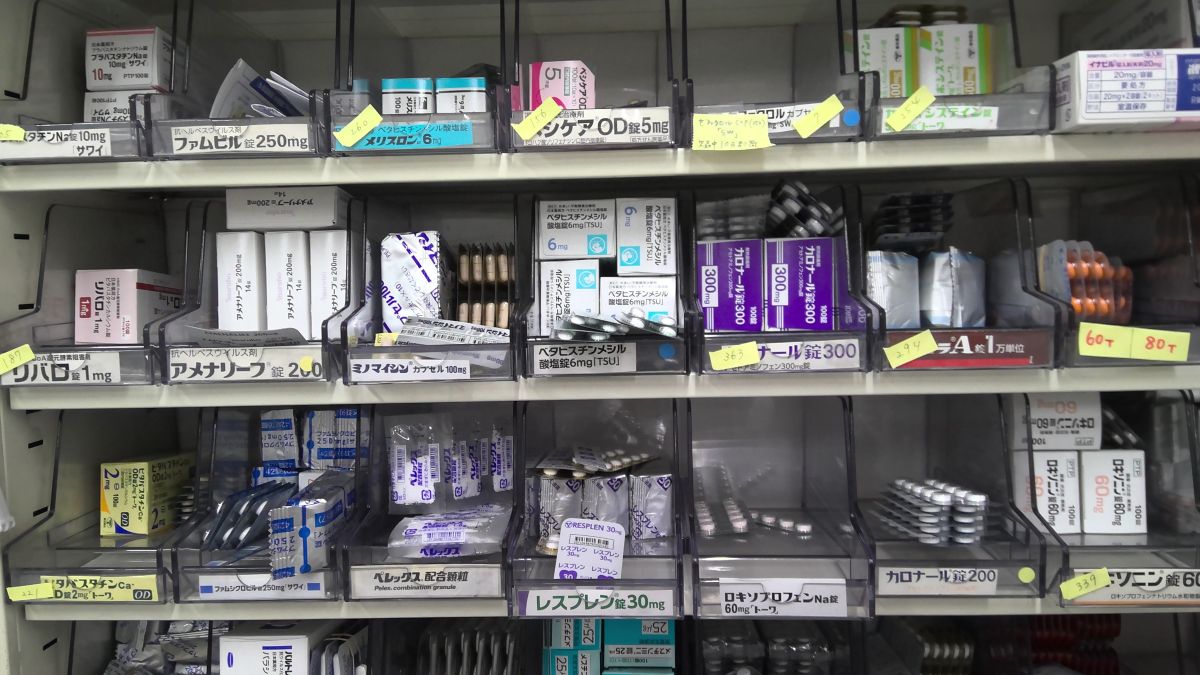 【野田市】1300品目以上のお薬を総点検｜棚卸を行いました