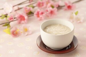 ひな祭りの甘酒・ちらし寿司・蛤のお吸い物に秘められた健康効果