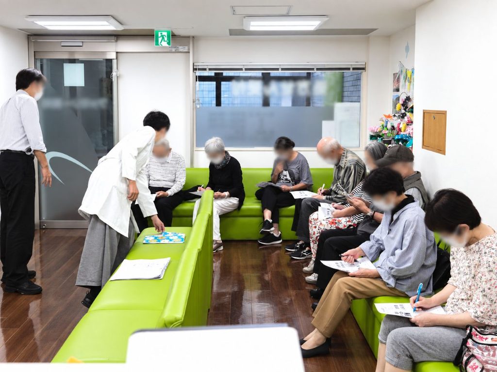 ファミリー薬局東陽町店で開催した10月栄養教室での様子
