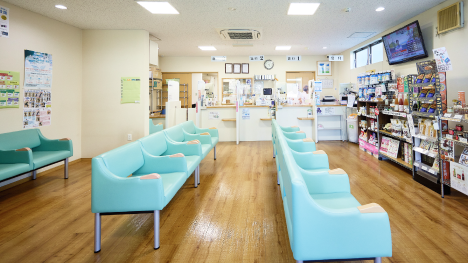 バリアフリーの広い店内。　車椅子でも安心して利用できます。