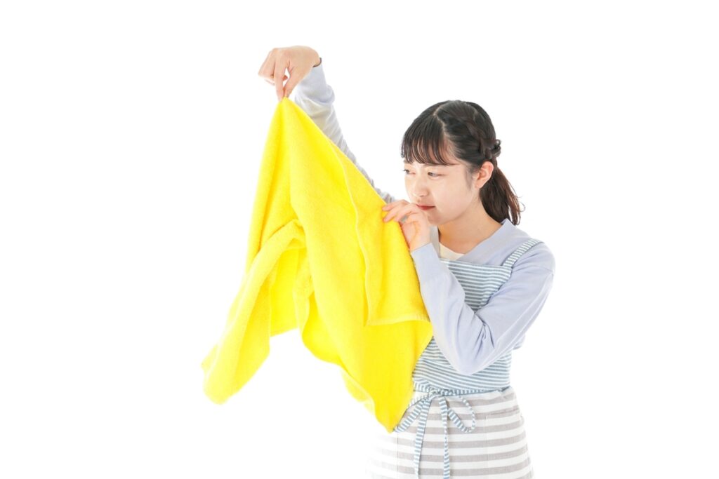 梅雨に増える「半乾きの臭い(生乾き臭)」とその原因