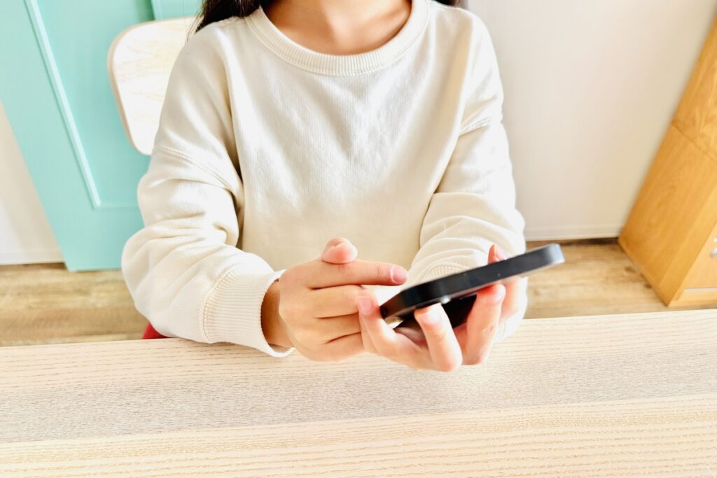 子どものスマホ利用状況を把握していますか？