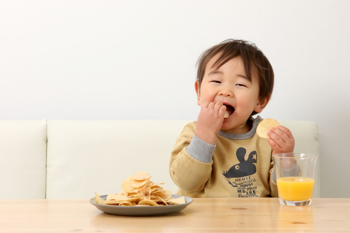 おやつは第4の食事！薬剤師が教える、子どもの成長を支えるおやつの選び方
